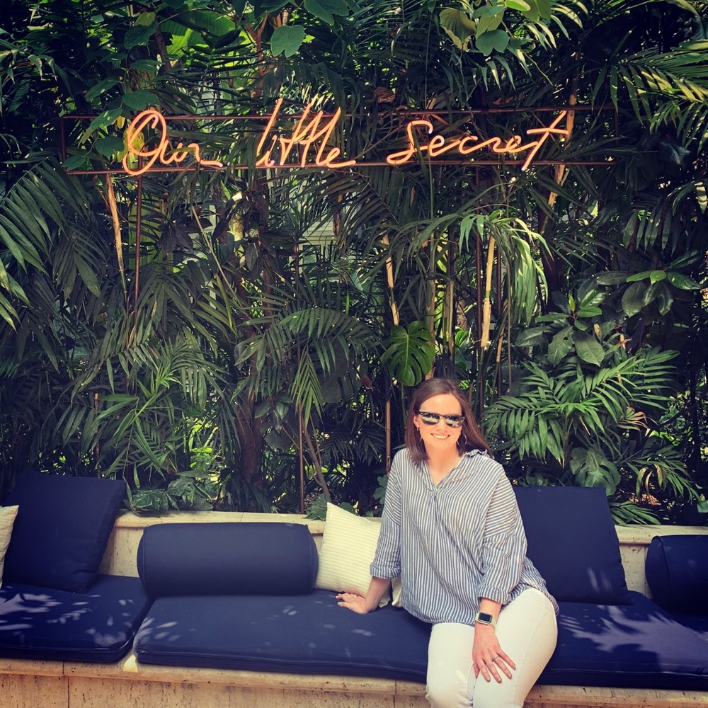 Meet your Posher, Cara